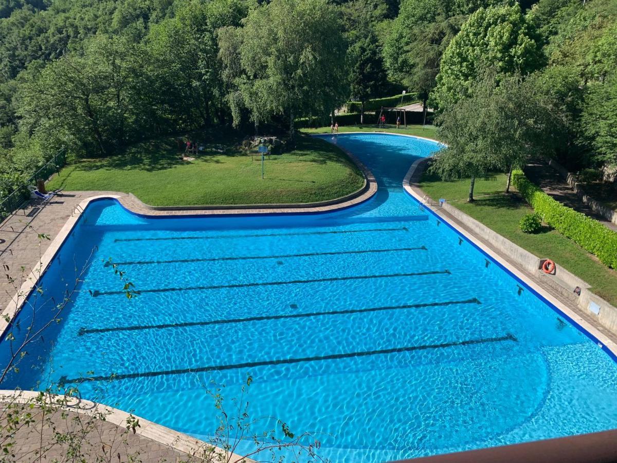 Appartamento Timeless Con Piscina E Tennis Valbrona Eksteriør billede