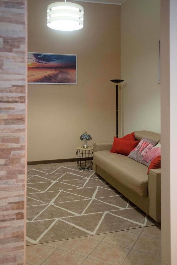 Appartamento Timeless Con Piscina E Tennis Valbrona Eksteriør billede