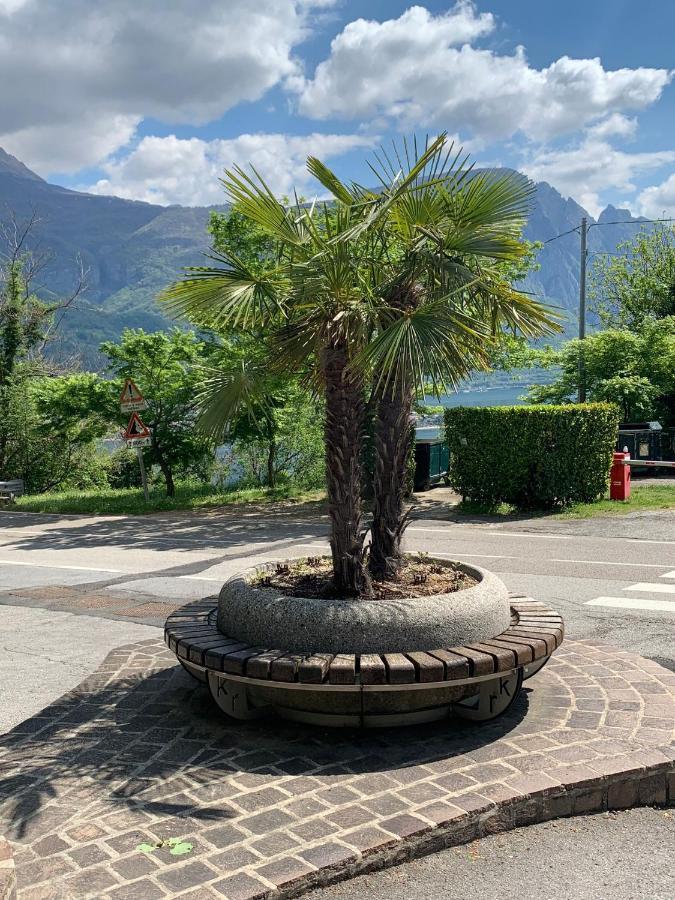 Appartamento Timeless Con Piscina E Tennis Valbrona Eksteriør billede
