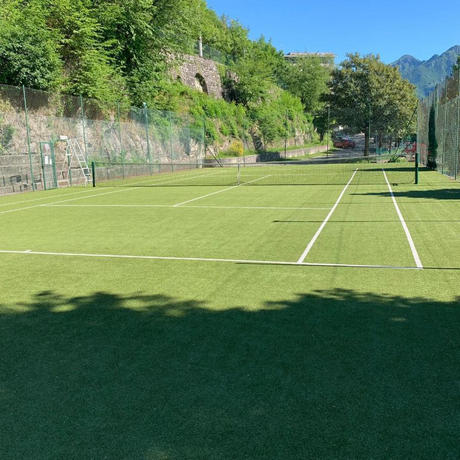 Appartamento Timeless Con Piscina E Tennis Valbrona Eksteriør billede